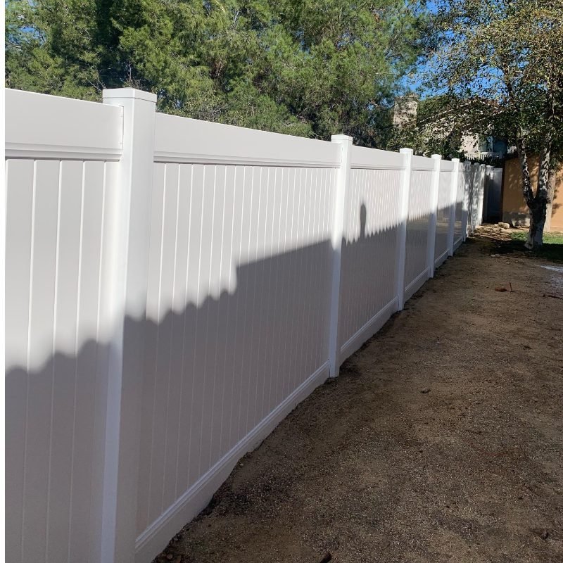 Fence Installation services in Bakersfield, California